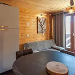 Vue Sur La Montagne, Au Pied Des Pistes 411