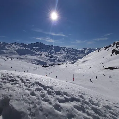 Διαμέρισμα Vue Sur La Montagne, Au Pied Des Pistes 411 *